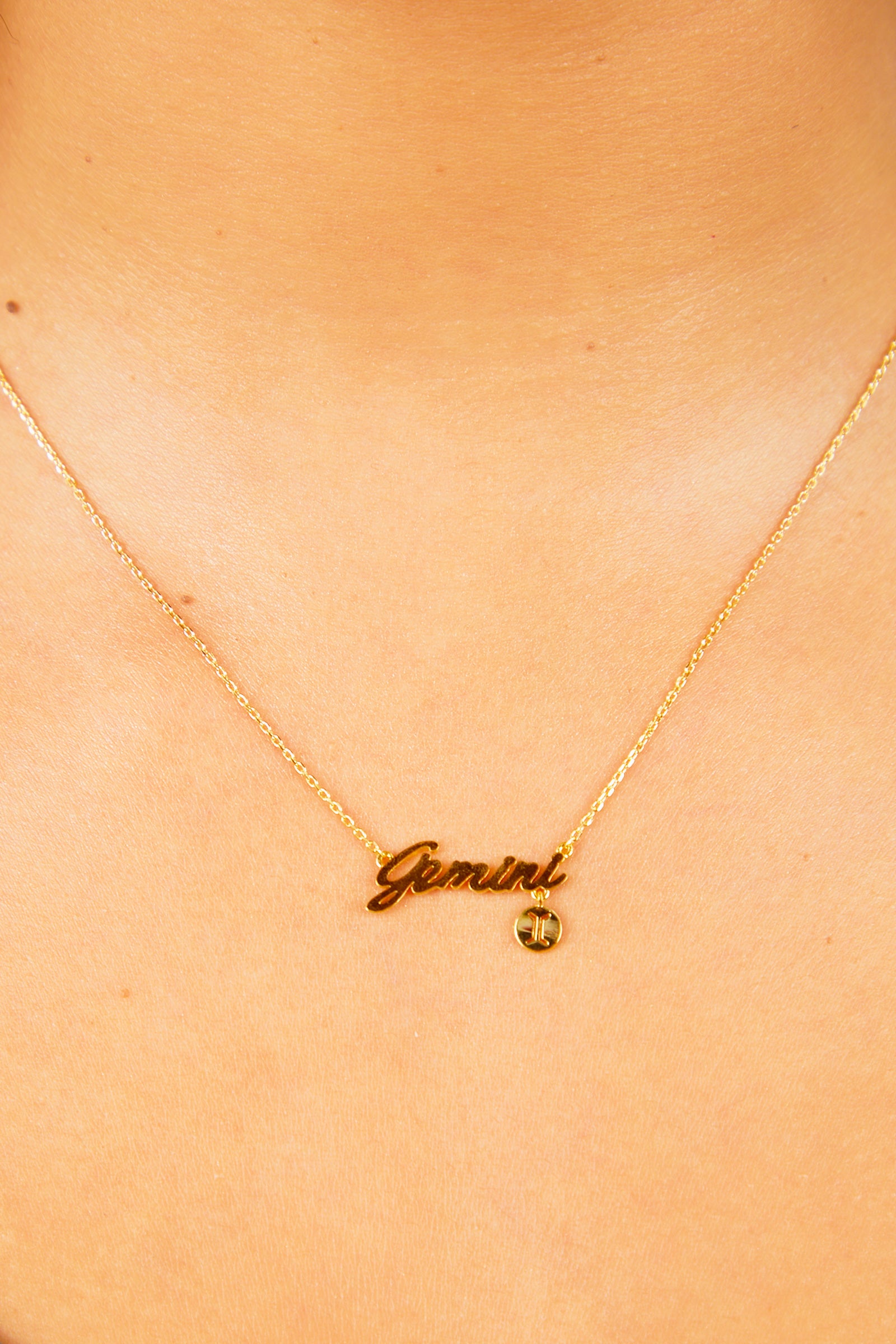 Zodiac Nameplate Necklace Gold