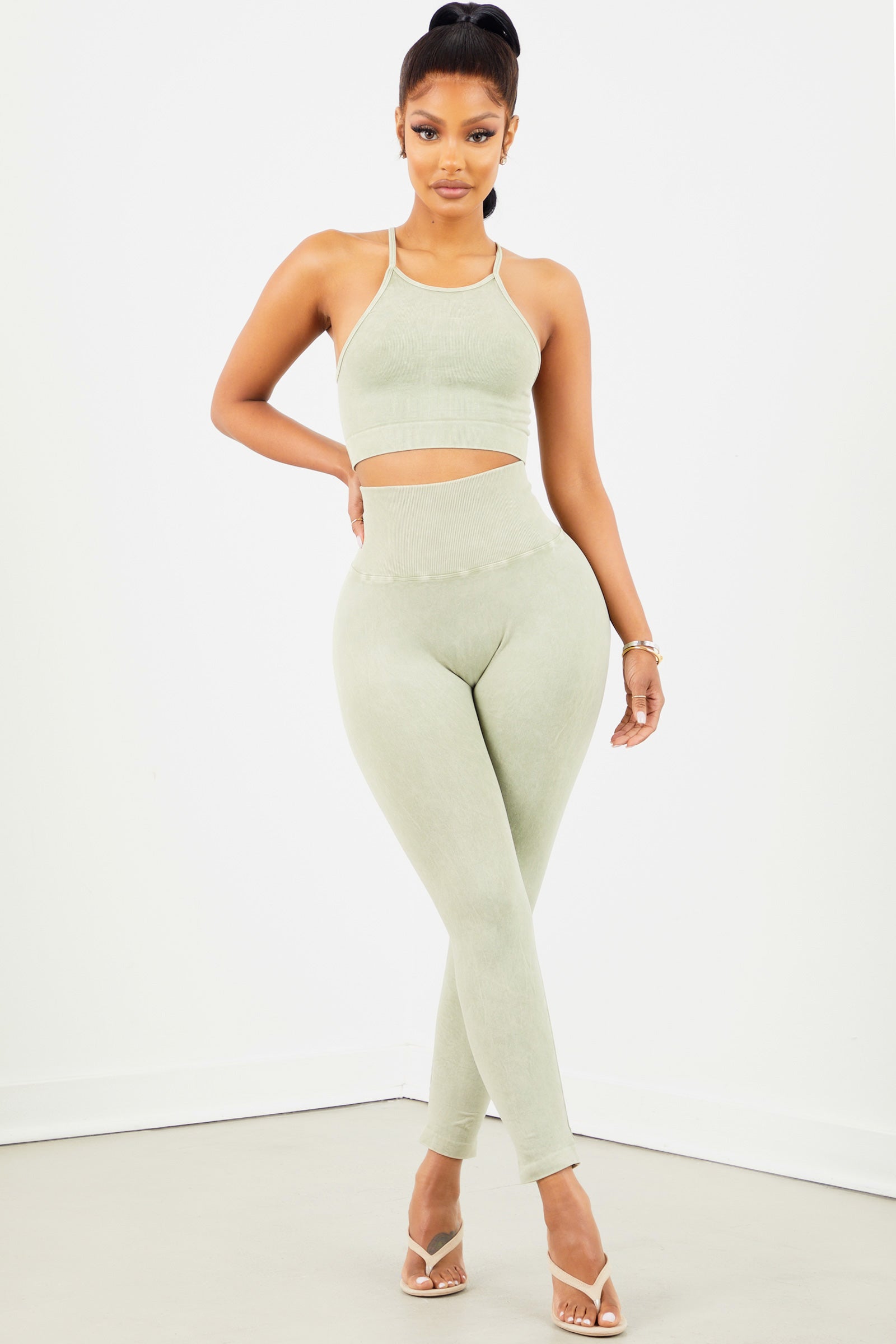 Light Green Highwaist Capri Legging - sosorella