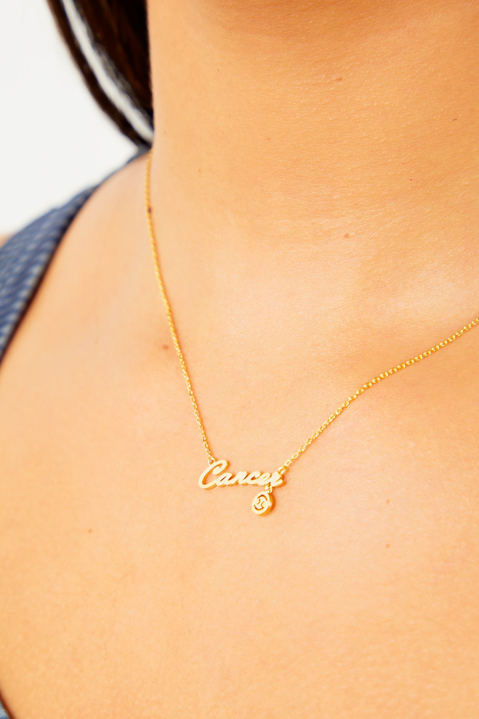 Cancer Nameplate Necklace - Gold
