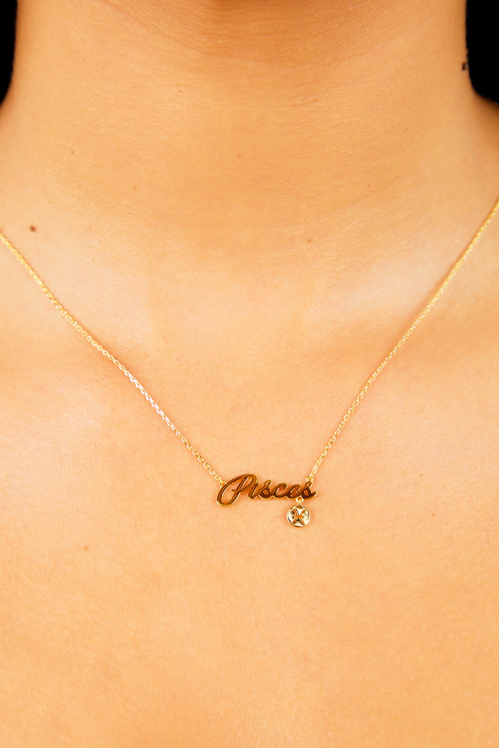 Pisces Nameplate Necklace - Gold