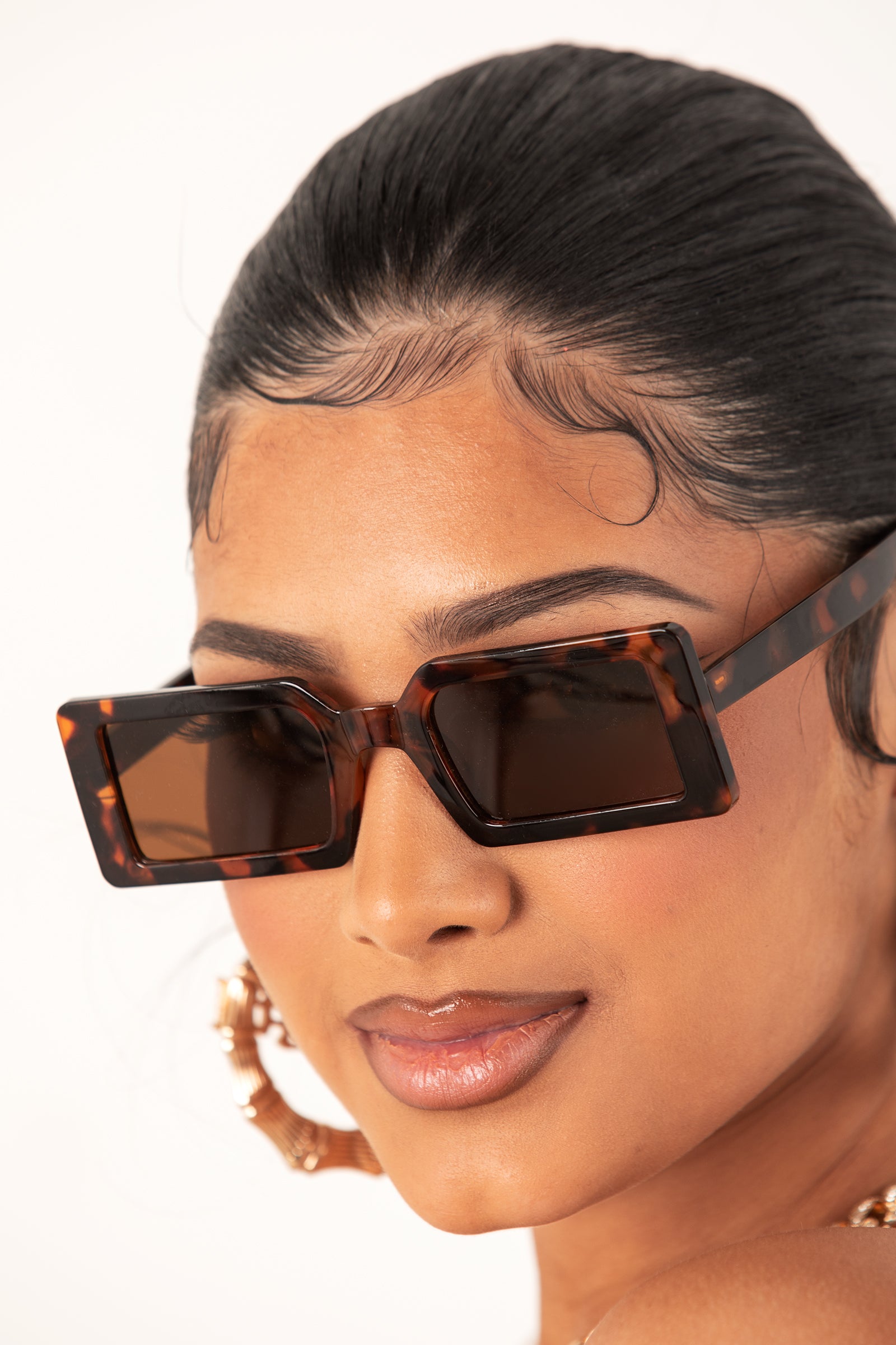 Tortoise Square Frame Slim sunglasses