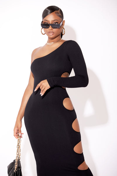 Black Side Cutout One Shoulder Dress