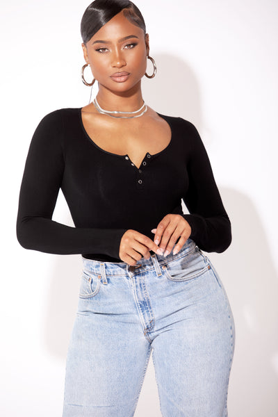 Black Long Sleeve Round Neck Bodysuit sosorella